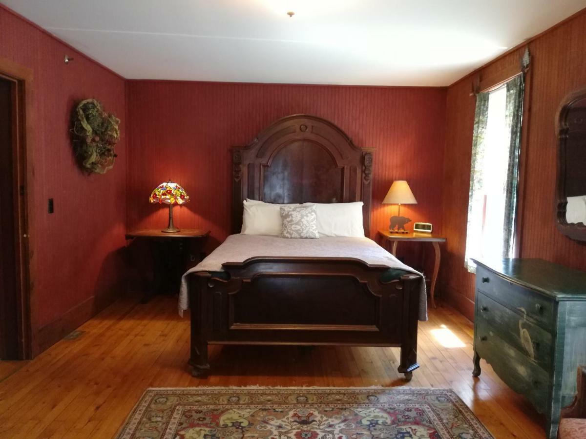 The Woods Inn Inlet Zewnętrze zdjęcie