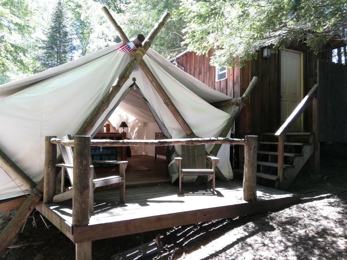 The Woods Inn Inlet Zewnętrze zdjęcie